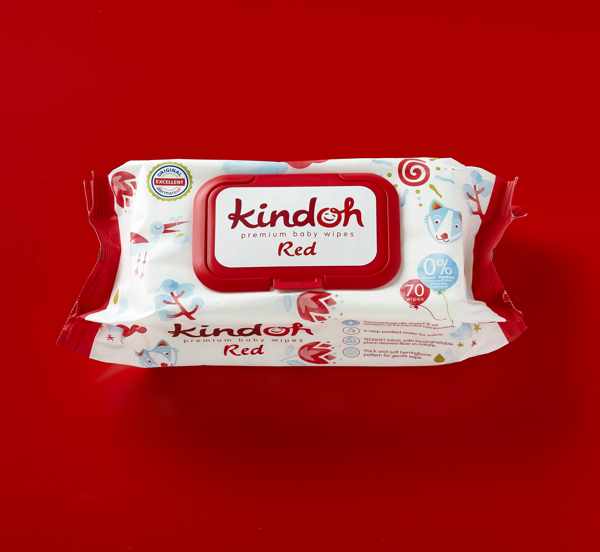 Quatre Mains package design - wipes, kindoh, red blue gold, colourful