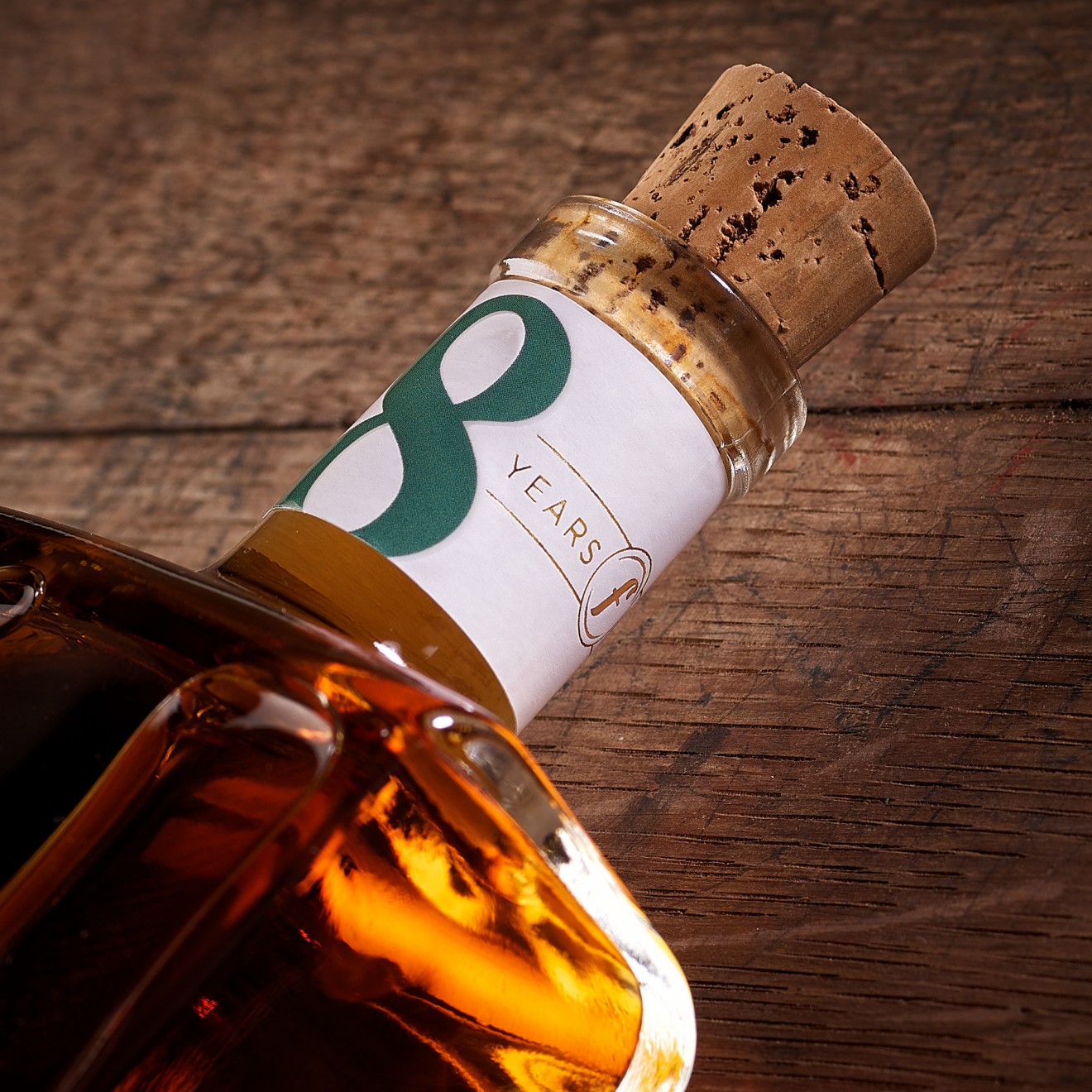 Quatre Mains package design - Rye Whisky packaging design for Filliers