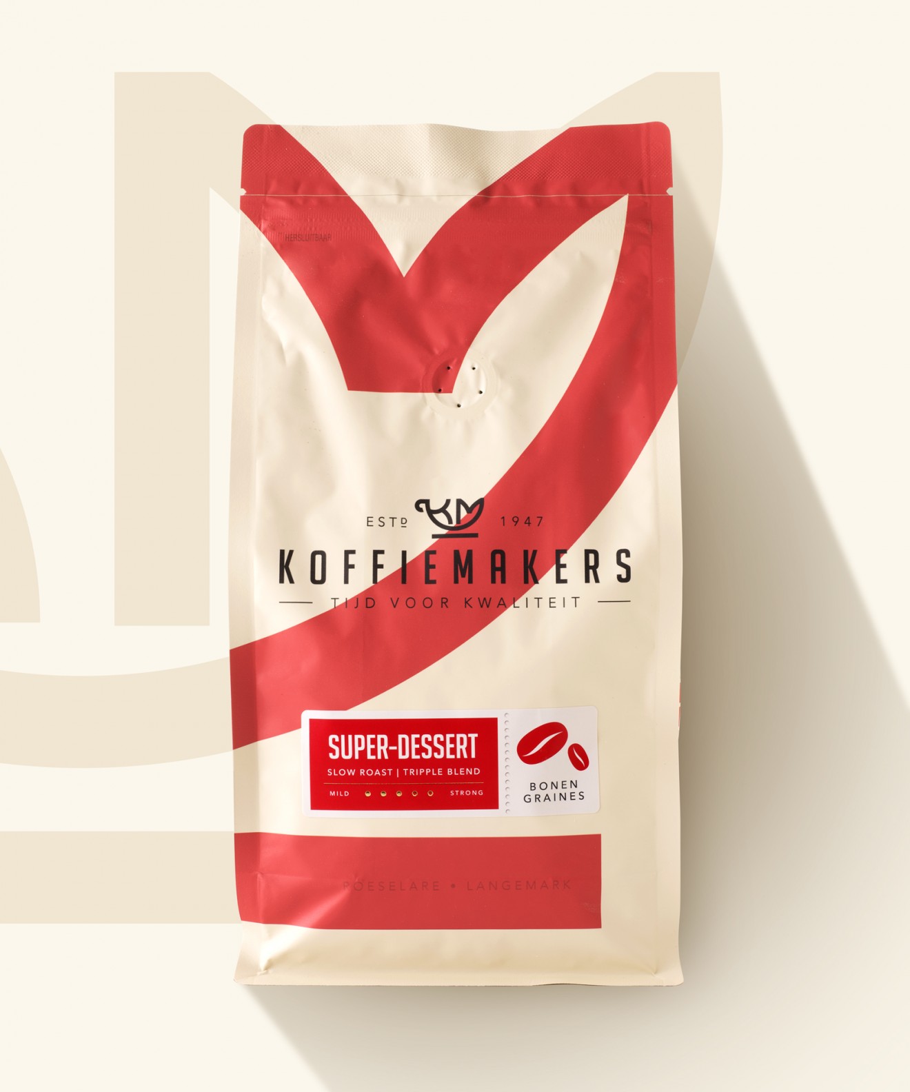 Quatre Mains package design - Coffee packaging identity for Koffiemakers