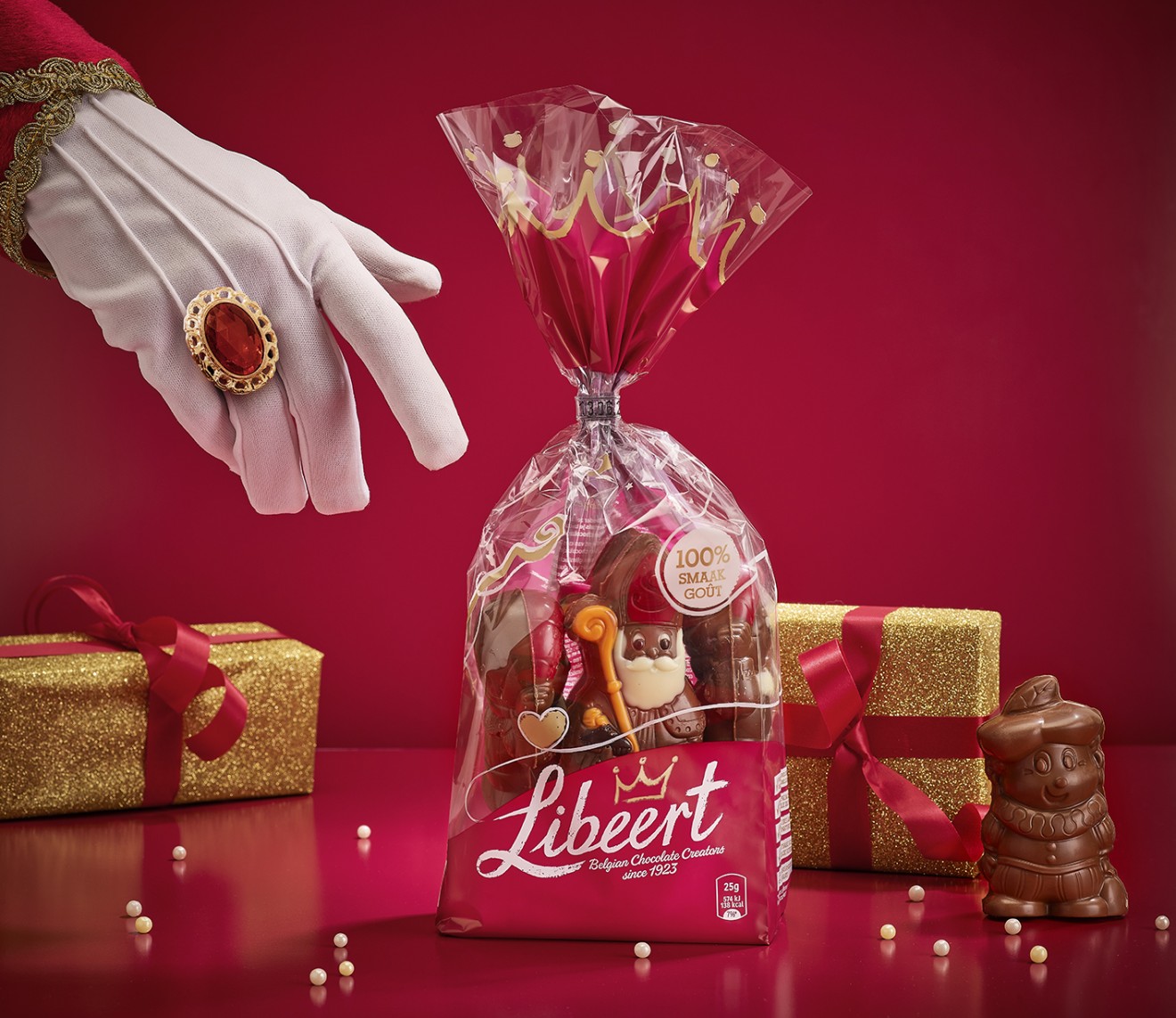 Quatre Mains package design - sinterklaas, packaging, sint, piet