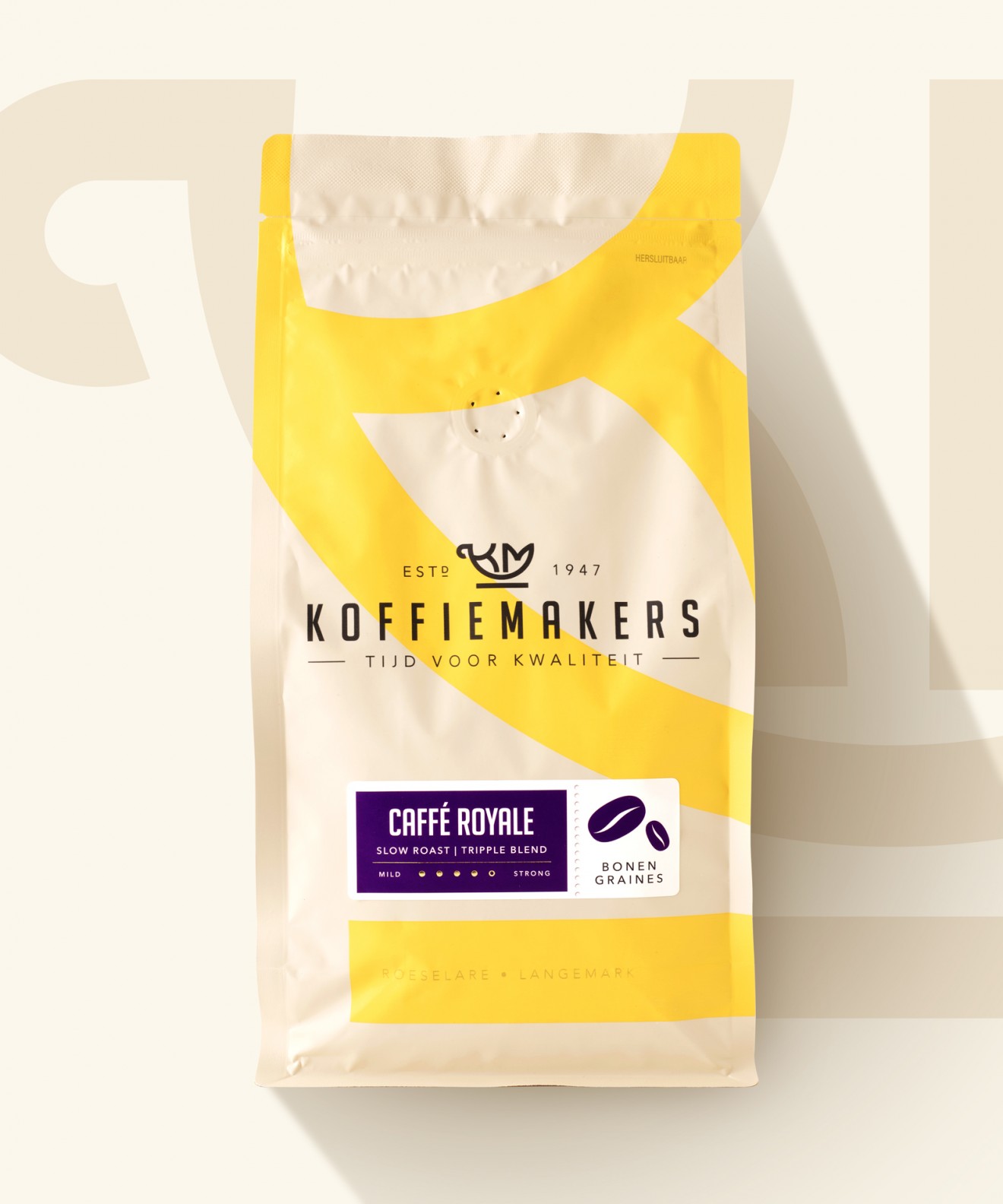 Quatre Mains package design - Coffee packaging identity for Koffiemakers