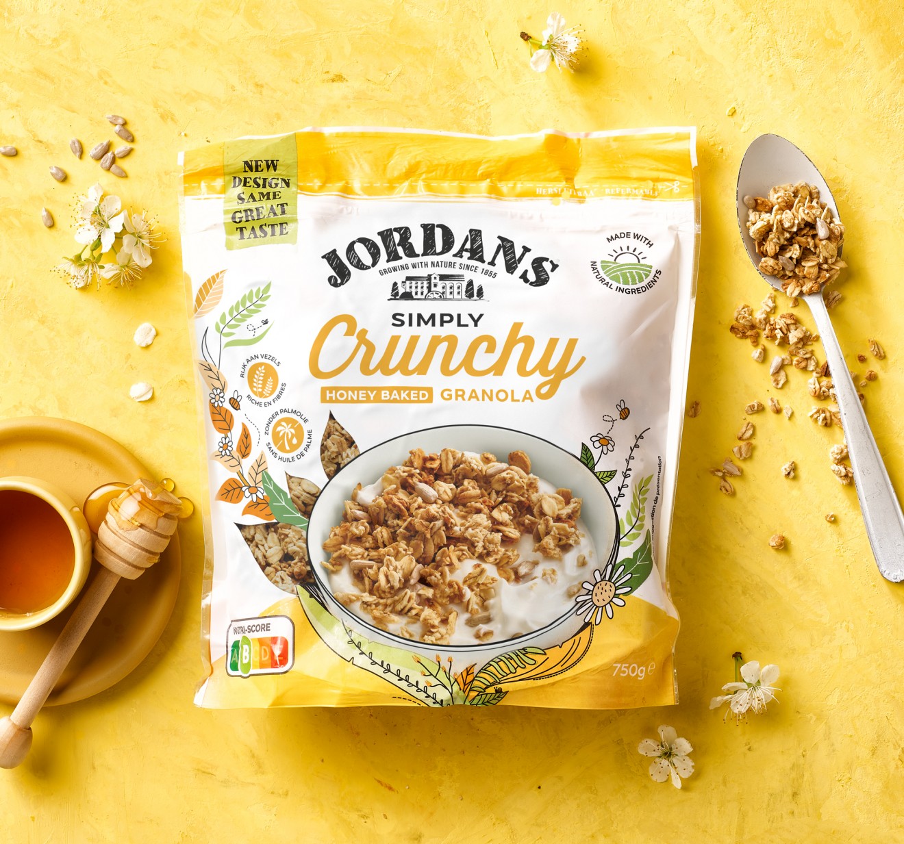 Quatre Mains package design - honey, baked, granola, design