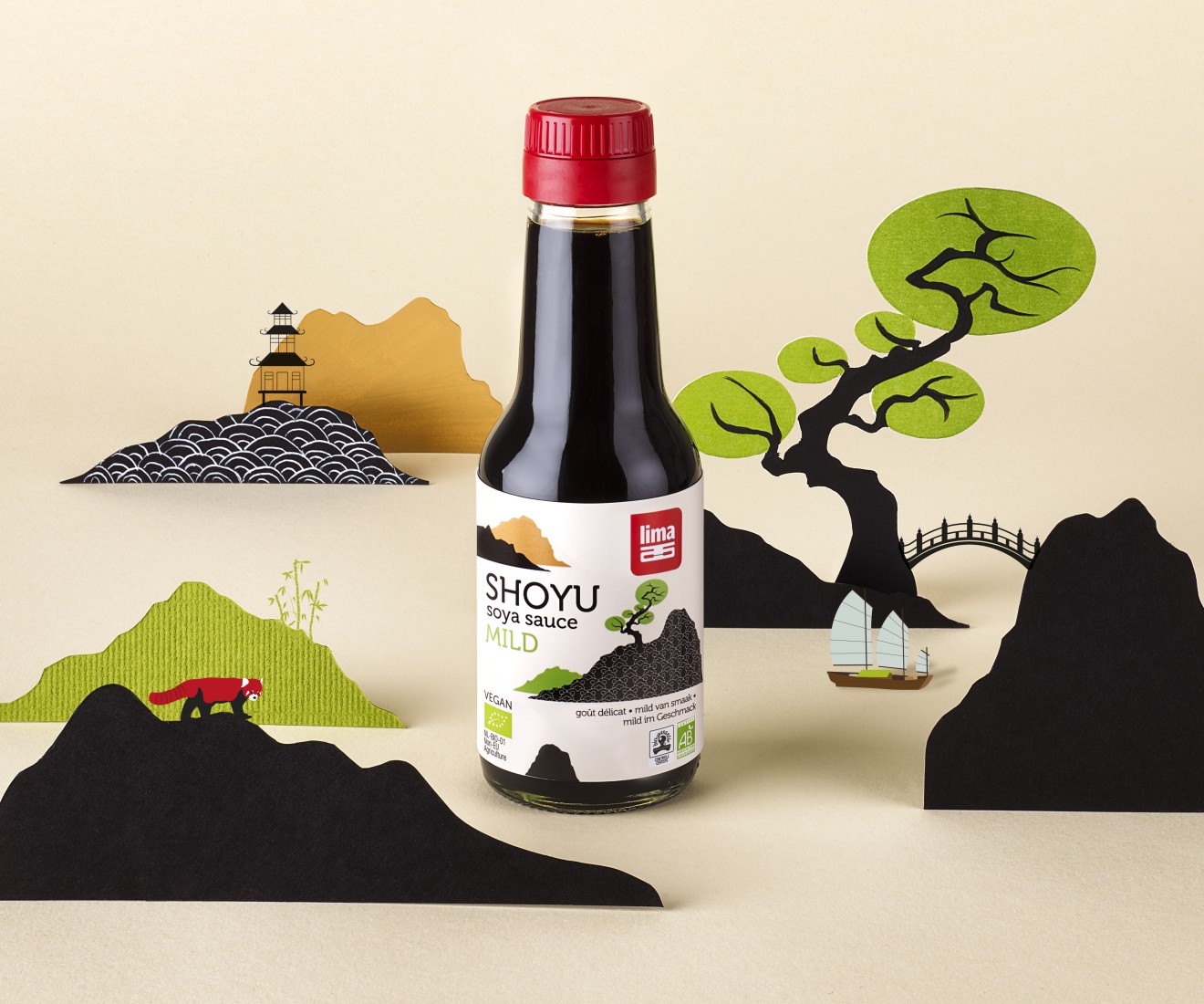 Quatre Mains package design - soja, soya, lima, packaging