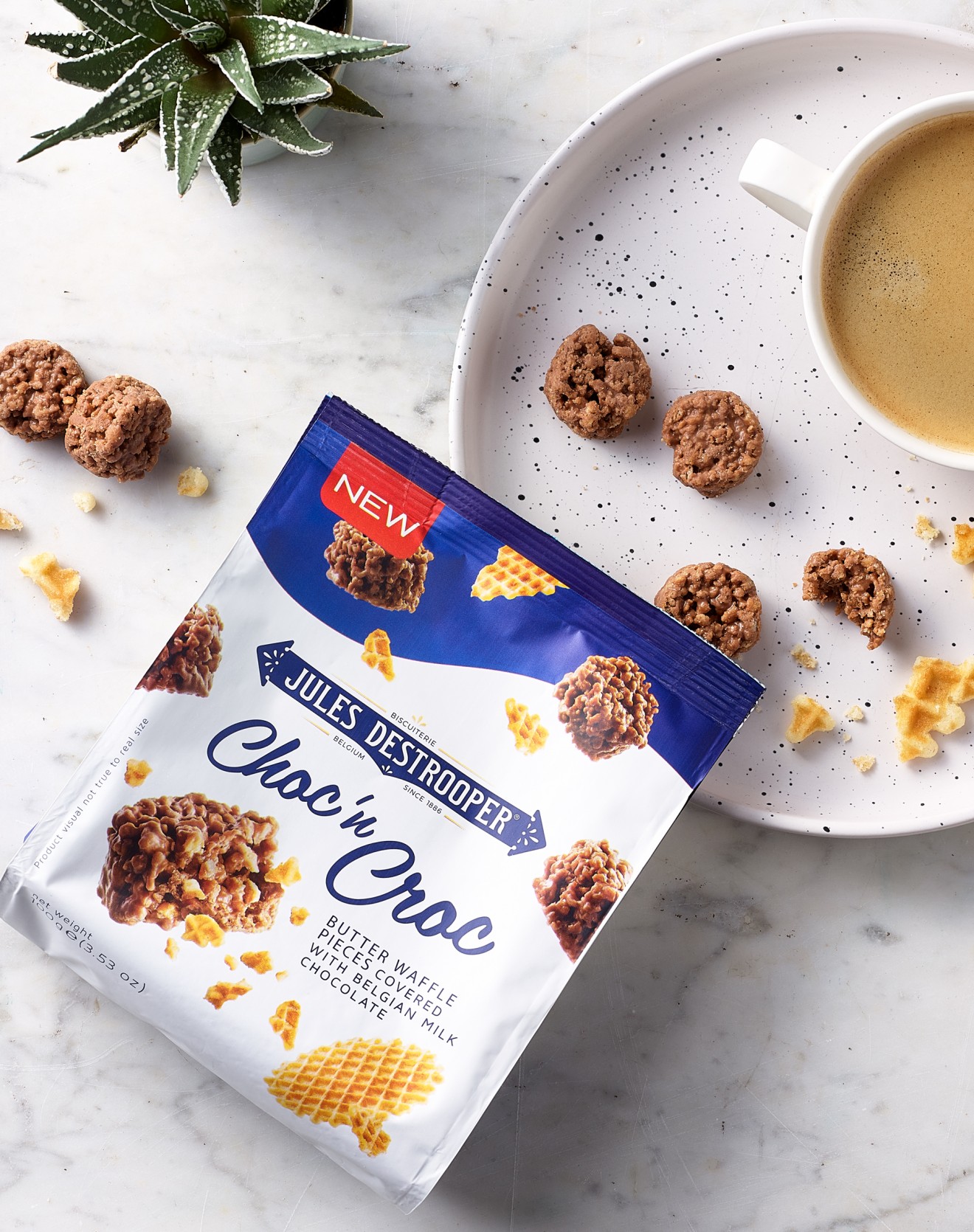 Quatre Mains package design - branding, biscuits, cookies, chocolate