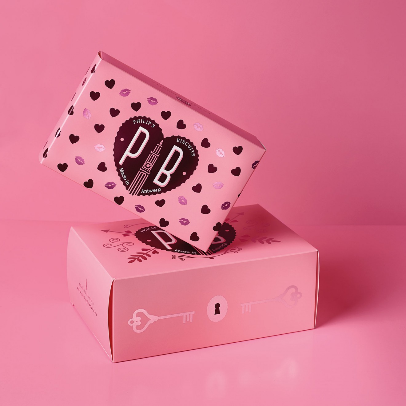 Quatre Mains package design - Philips Biscuits, valentine, Quatre Mains