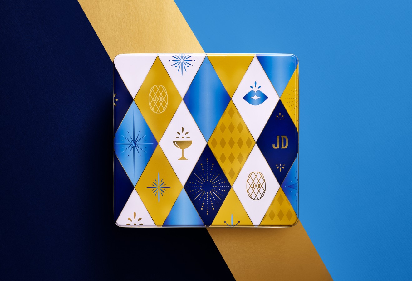 Quatre Mains package design - design, branding, packaging