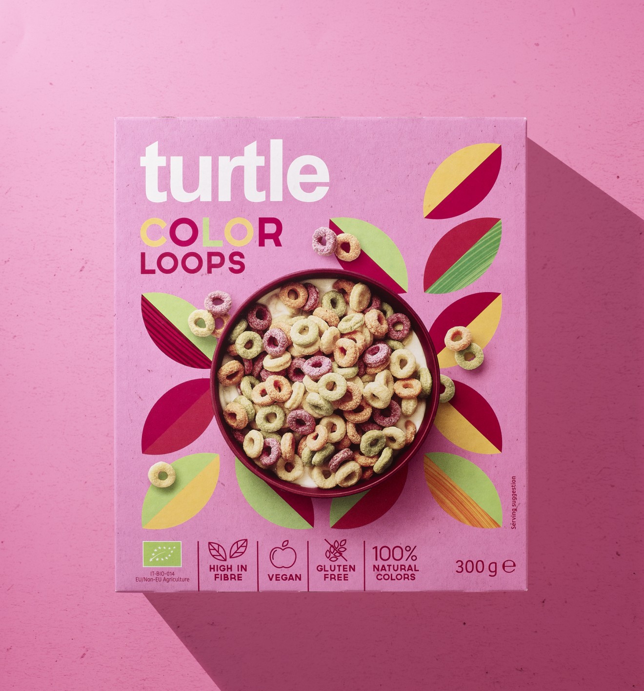Quatre Mains package design - color loops, healthy, cereals, retro, vintage, pattern, decorative, quatre mains, turtl