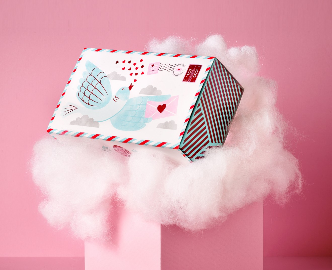 Quatre Mains package design - packaging design, box, cardboard
