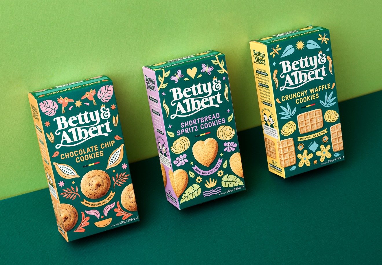Quatre Mains package design - quatre mains, biscuits, cardboard