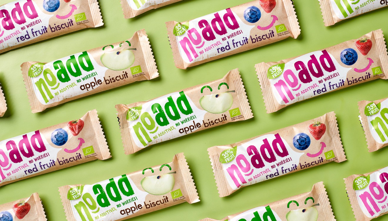 Quatre Mains package design - NoAdd, fruti bar, vegan, quatre mains