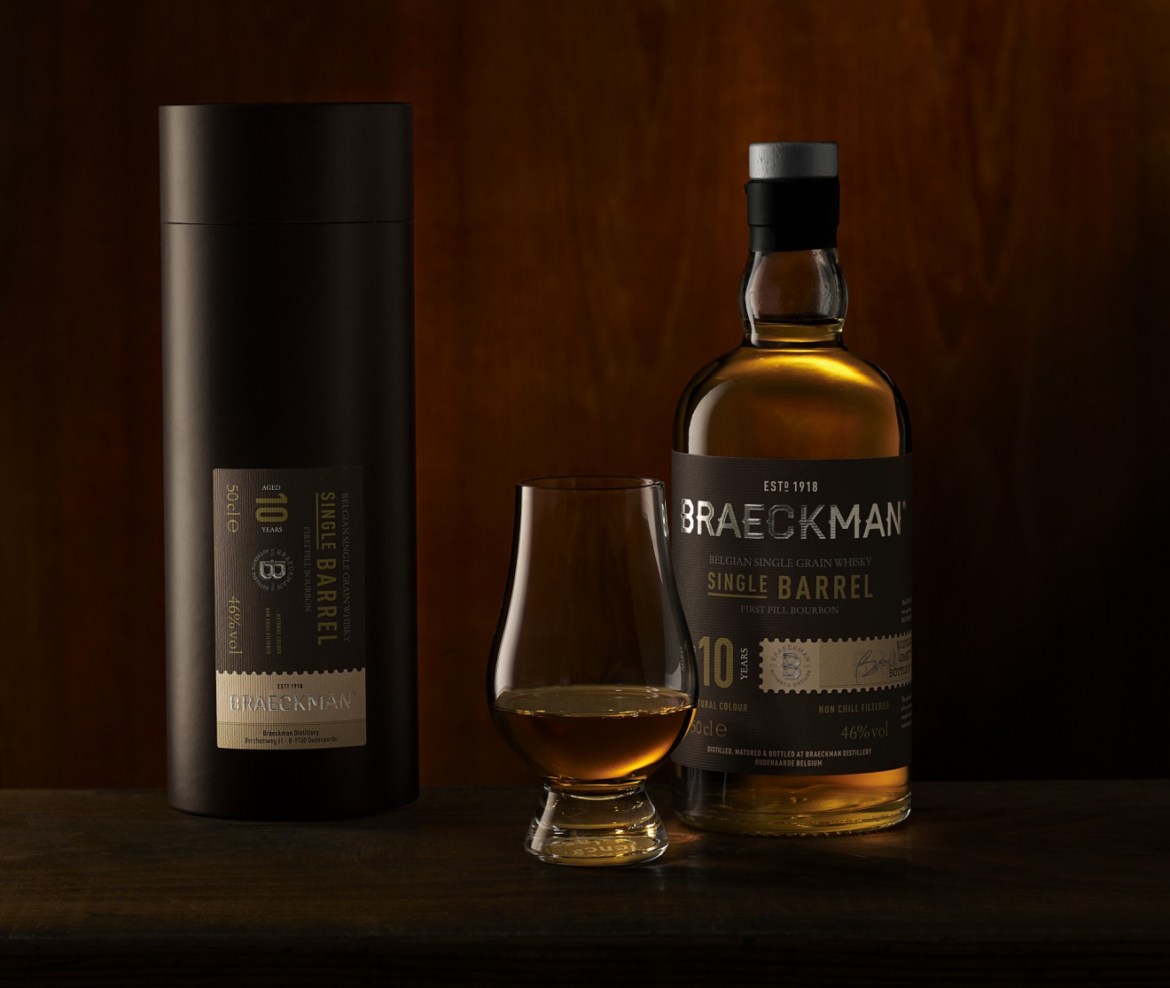 Quatre Mains package design - barrel aged, single barrel, oroloso