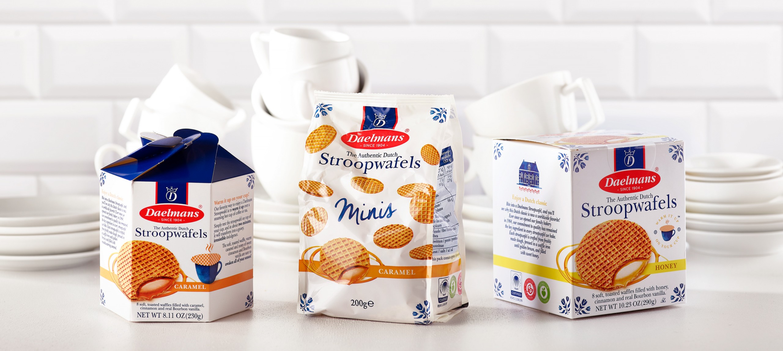 Quatre Mains package design - Package design daelmans, stroopwafels, quatre mains
