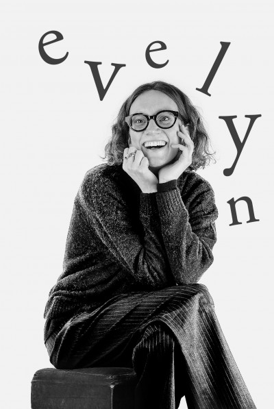 Evelyn Designer